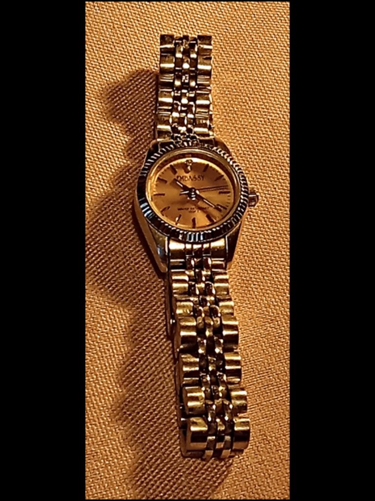 Vintage Embassy By Gruen Ladies Quartz Watch
